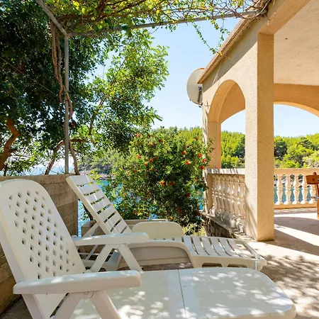 By The Sea Cove Zaglav, Korcula - 12208 *